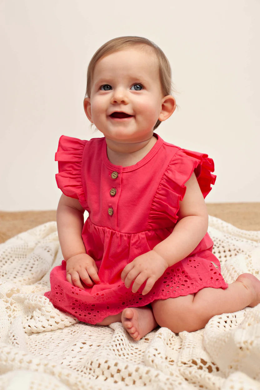 ROBE TISSEE AVEC BRODERIE